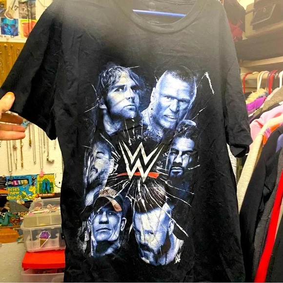 Vintage WWE Shattered Glass Tee medium - Picture 1 of 6